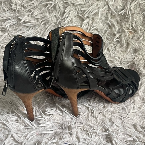 Coach Lucy Balck Gladiator Stilletto Heels Size 7B - Picture 11 of 16